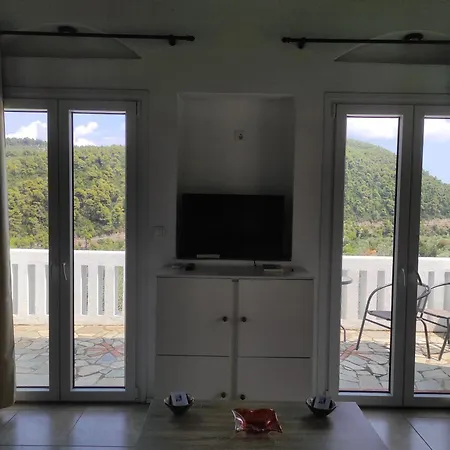 Lionaki House 펜션 *